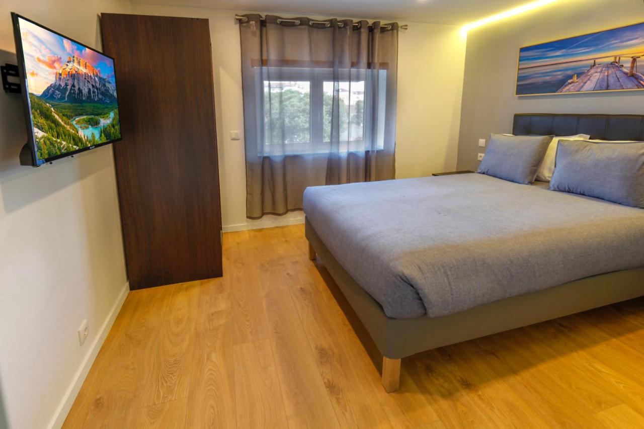 Modern Apartment With Garden ファティマ エクステリア 写真